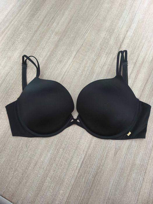 бюстгальтер Victoria's Secret Very Sexy push-up, розмір 34DDD/G75.