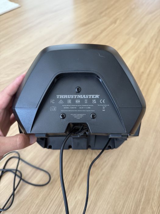 Volante Thrustmaster T248 + pedais T3PA-GT