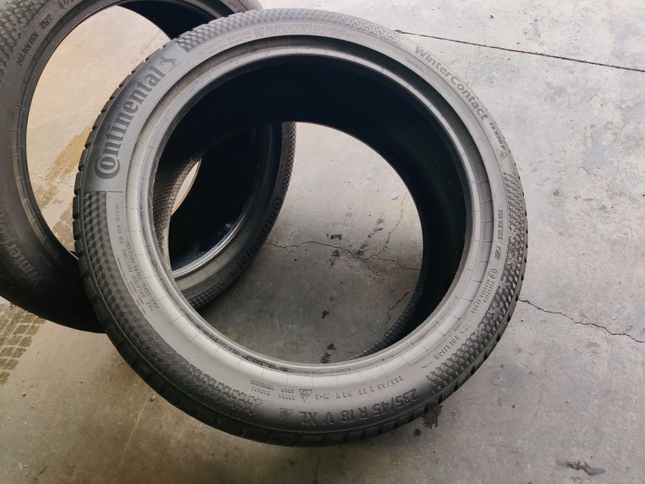 2шт R18 235-45 Continental TS870P зимові шини
