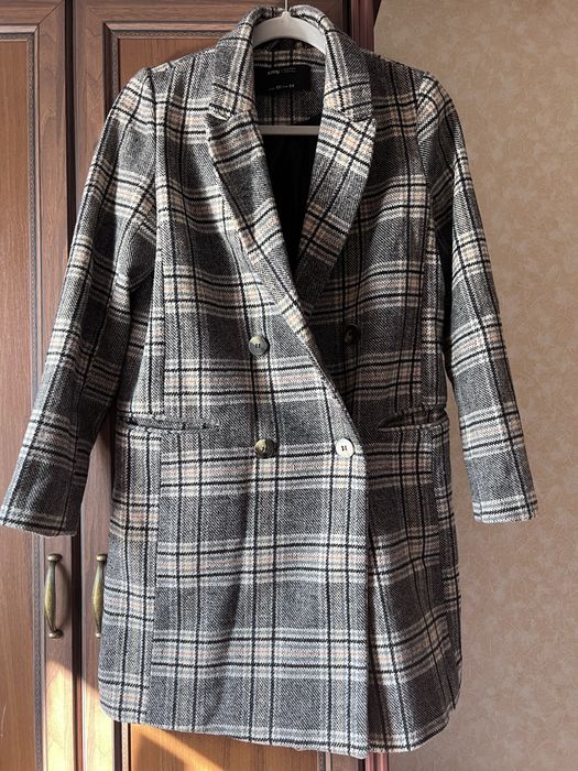 Пальто на осінь/весну