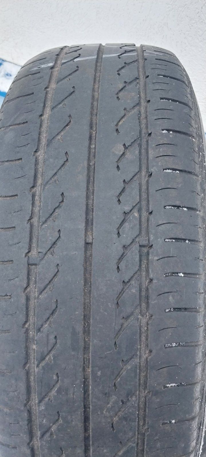 Гума Hankook 215/65/r16