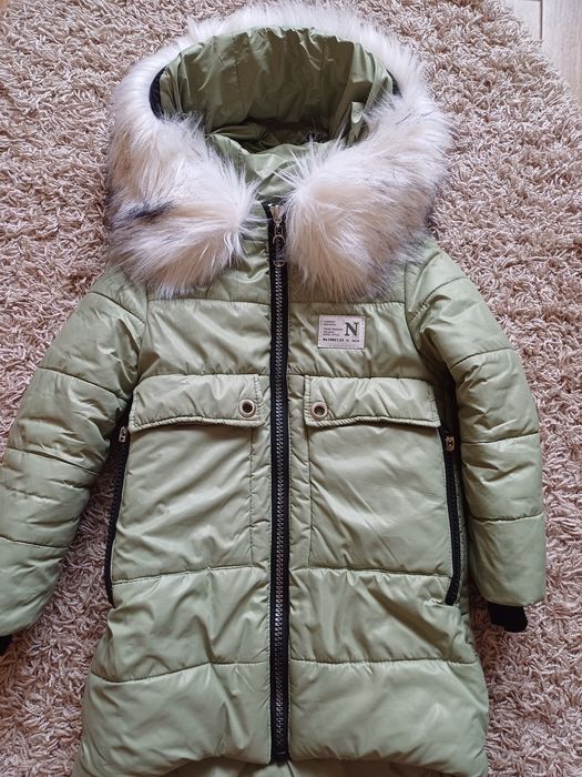 Куртка для дівчинки