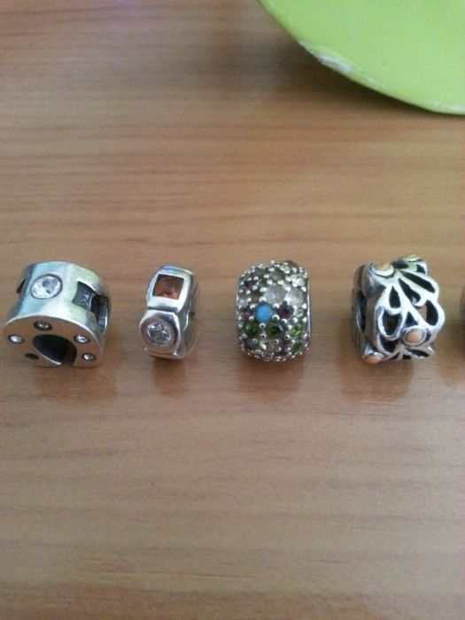 Contas em prata 925, marca Chamilia