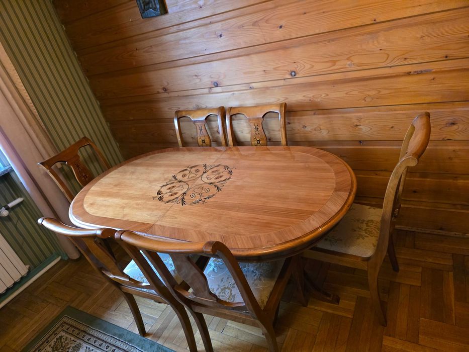 Komplet inkrustowanych mebli rumuńskich Sheraton