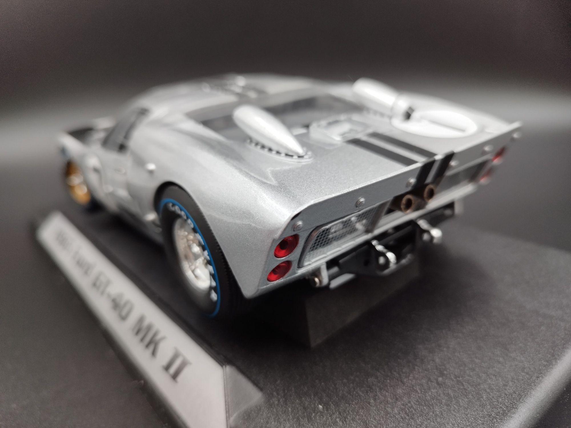 1:18 Shelby Ford GT40 Mk II #7 24h LeMans 1966 Hill, Muir model