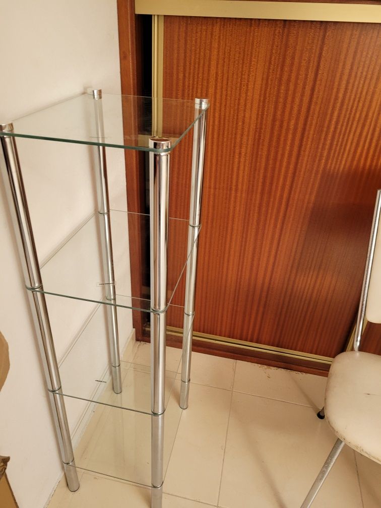 Estante kela 40x30x106 cm