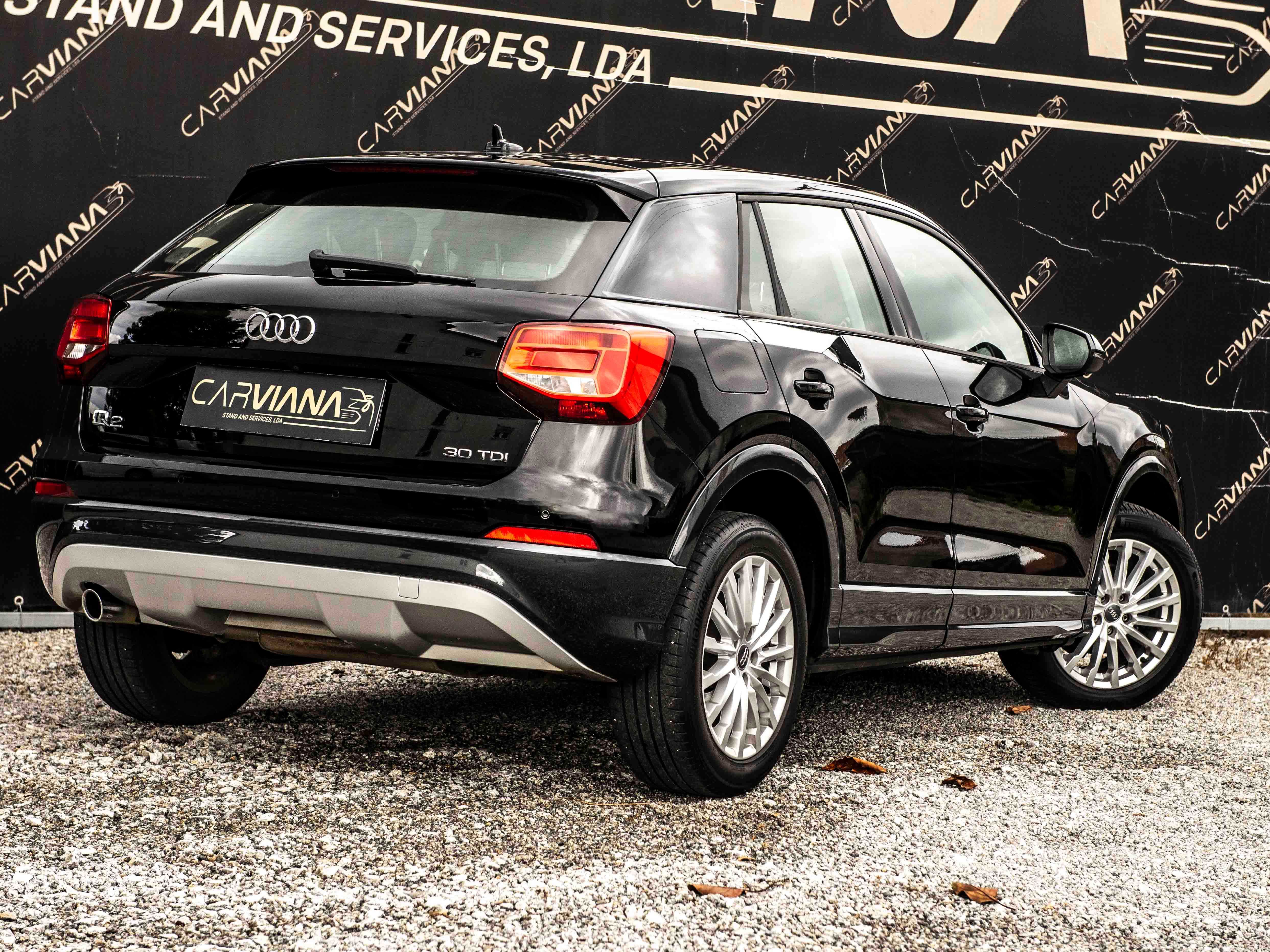 AUDI Q2 30 TDI Design com garantia