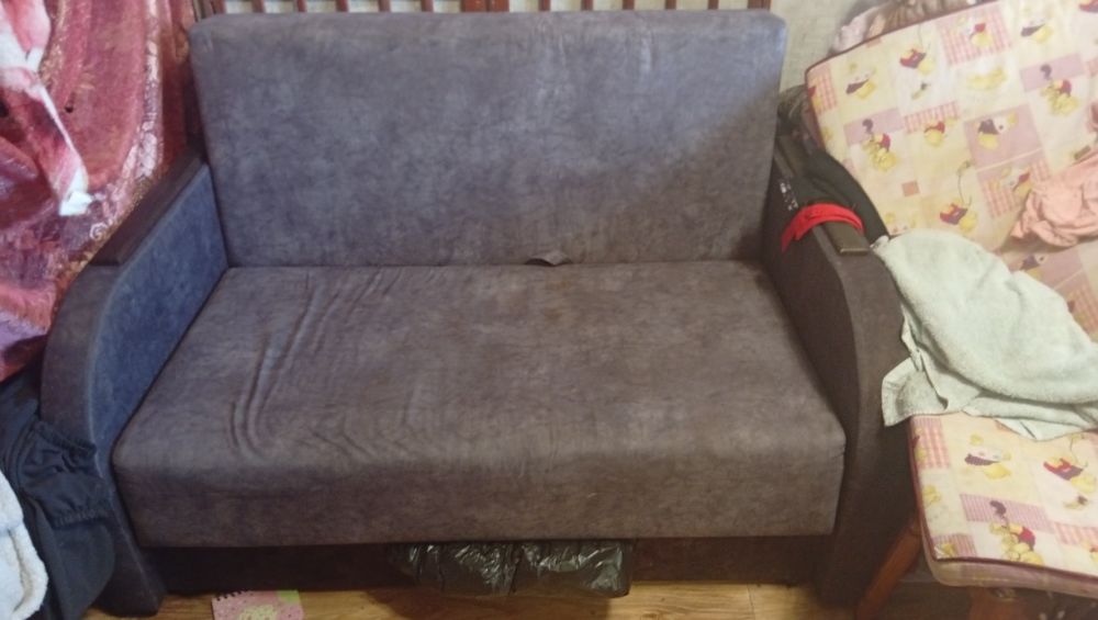 Продам диван з матрасом