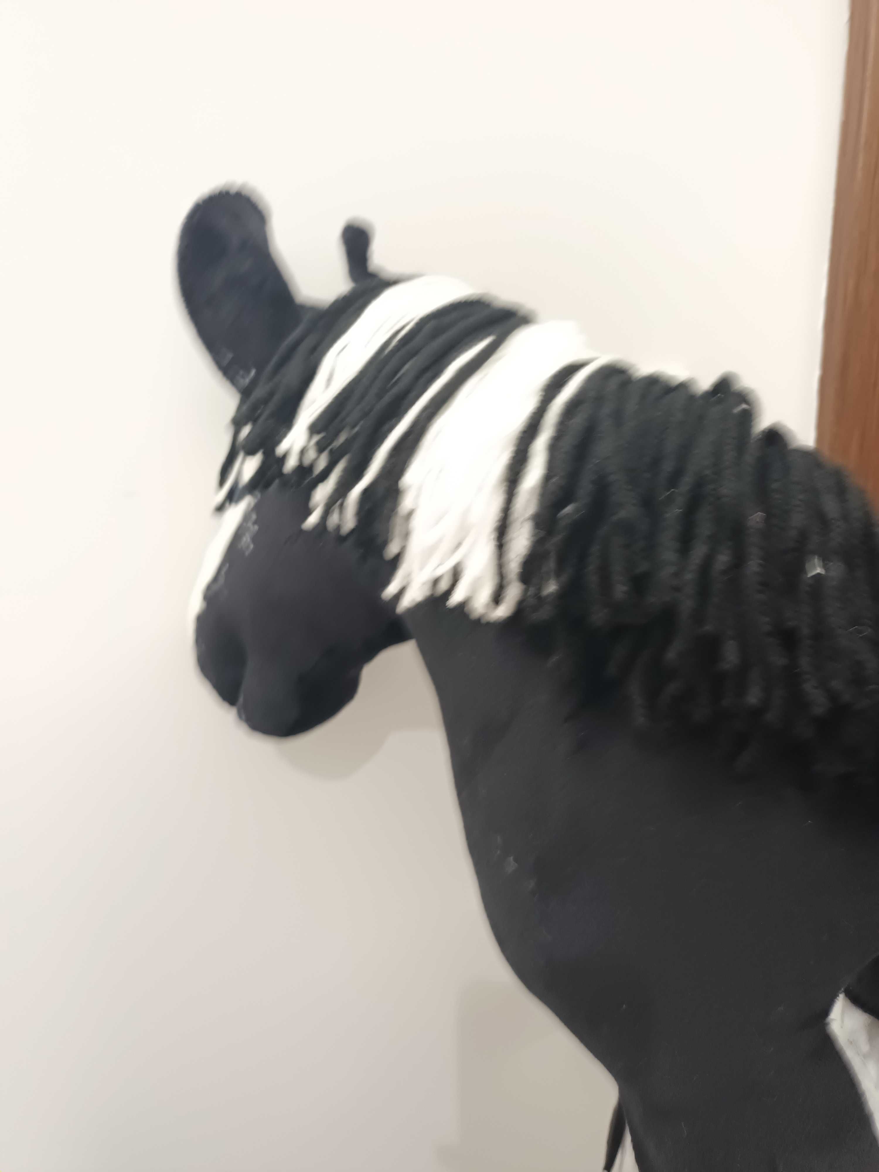 Hobby horse kary (czarny)