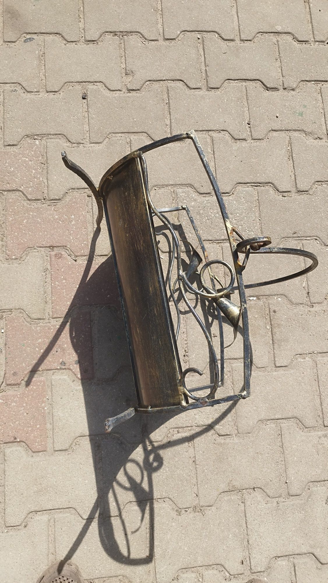 Kosz,stojak metalowy na drewno .