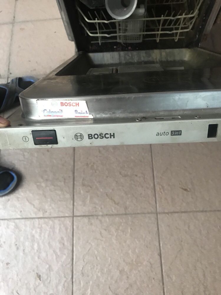 посудомоечная машина Bosch SRV 55 t 13 EU/41 на запчасти