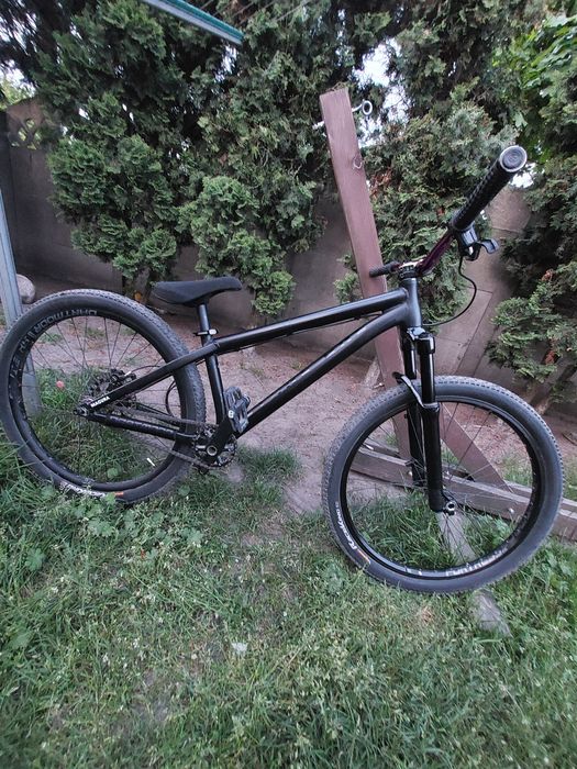 MTB dirt octane one zircus