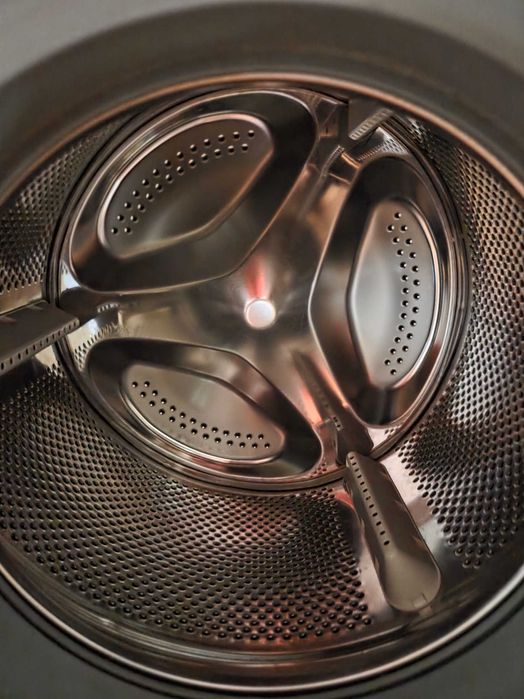 Máquina de Lavar Roupa Indesit 9kg