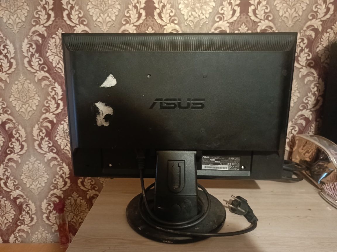 Продам монитор ASUS