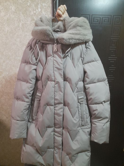 Зимниее женское пальто