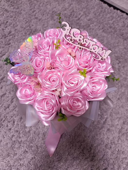 Букети на подарунок, букети з атласної стрічки