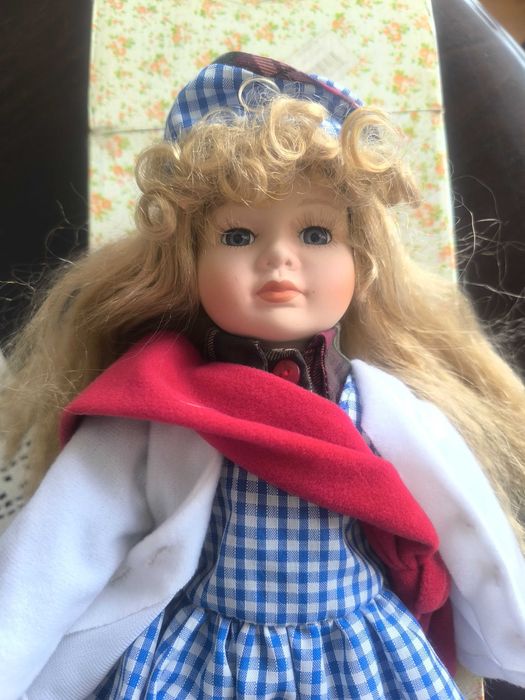 Porcelain Doll "The Princess Collection"