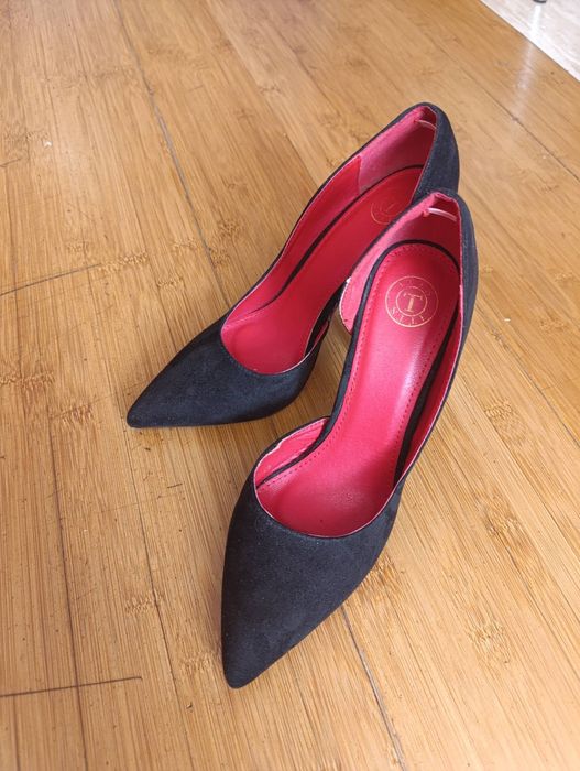 Туфлі жіночі чорні 39 р.