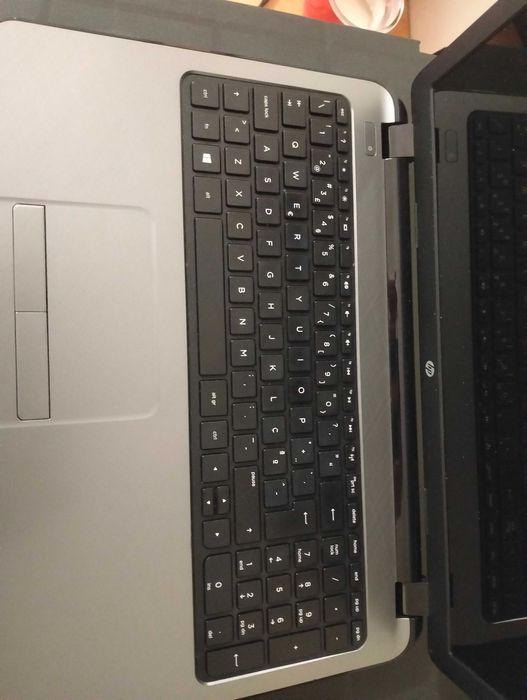 Computador portátil em bom estado