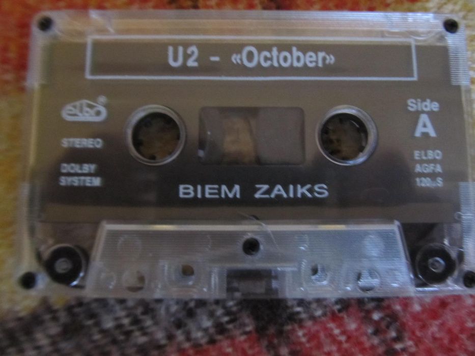 U2 "October"- kaseta audio. Piła