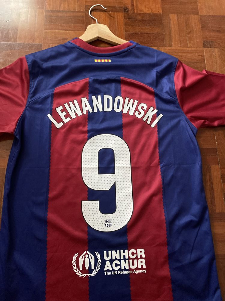 Camisola BARCELONA 2023/2024 *Lewandowski