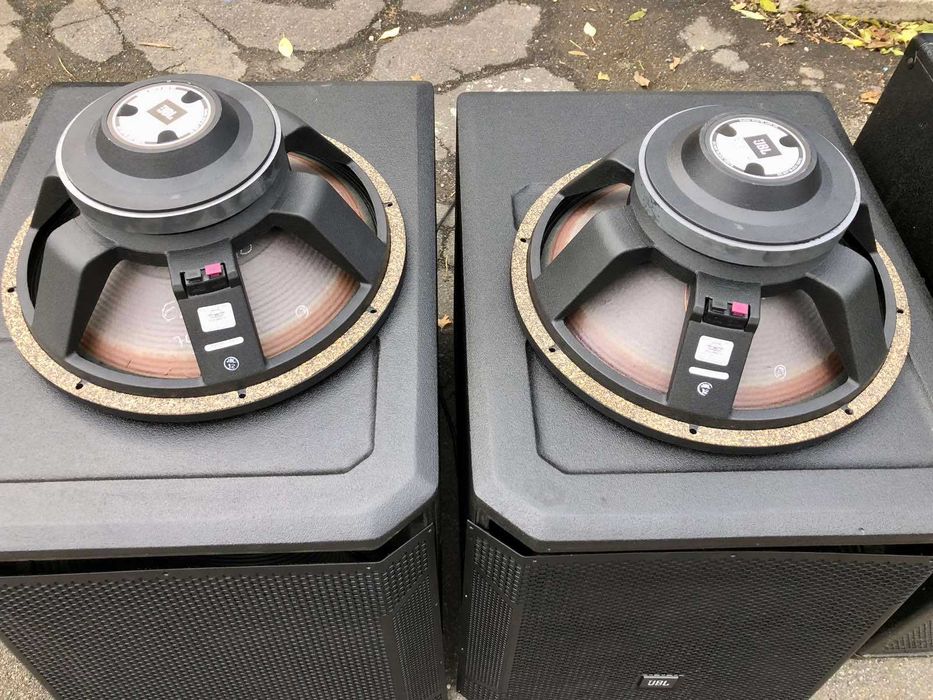 JBL 2242HPL динаміки 18" 1000W 8 ohm 133db