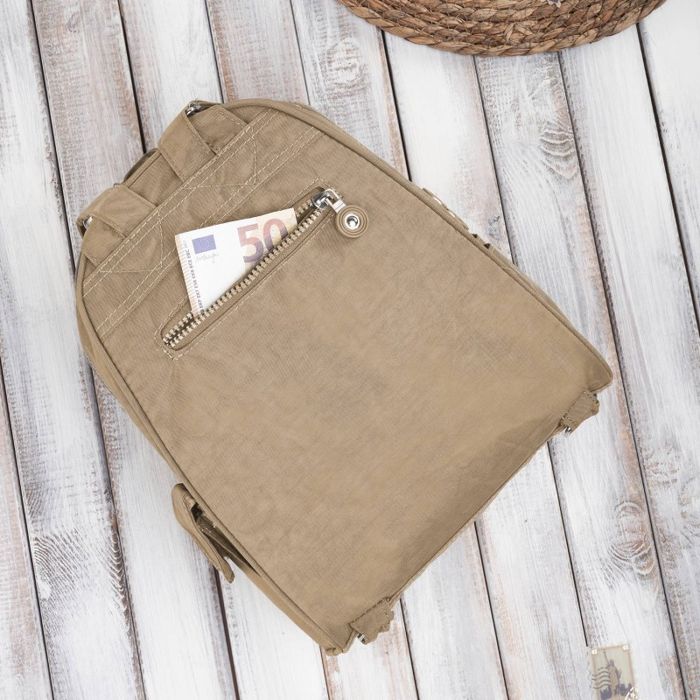 Modny plecaczek damski w kolorze jasnego brązu SP-10-LB