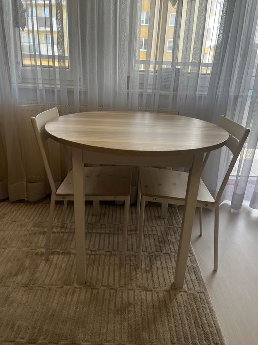 Stót rozktadany okrągły  ikea+ krzesła