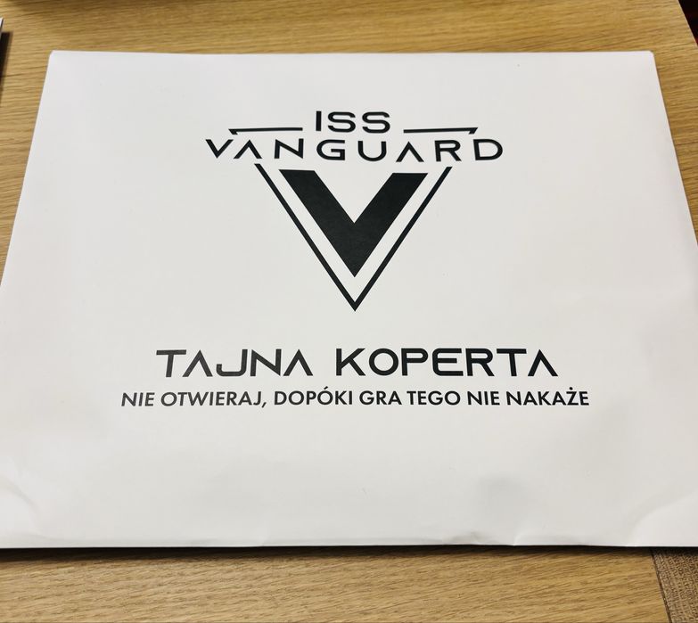 ISS Vanguard Core Pledge PL + Dice Upgrade + Playmats