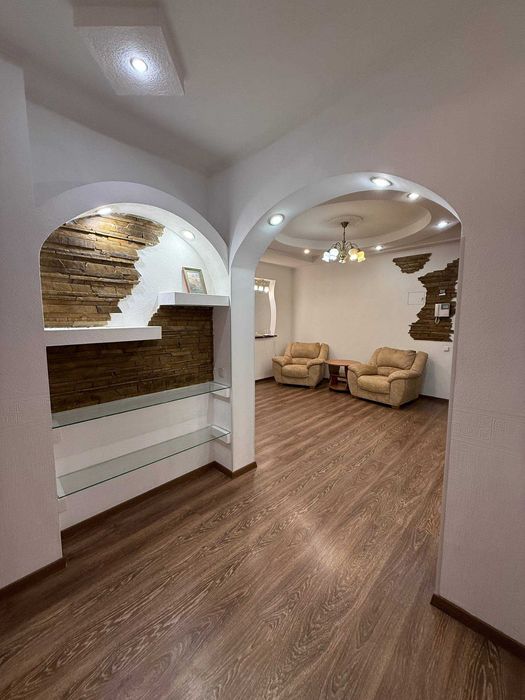 Оренда Квартира 3К 116м2 Подол Кирилівська Без%