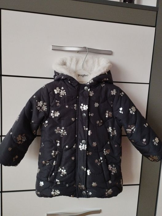 Зимова курточка для дівчинки р.98