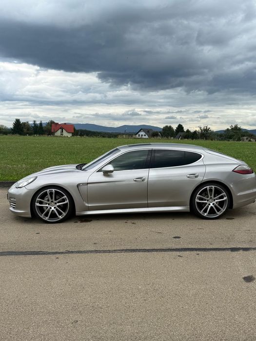 Porsche panamera 4S,możliwa zamiana.
