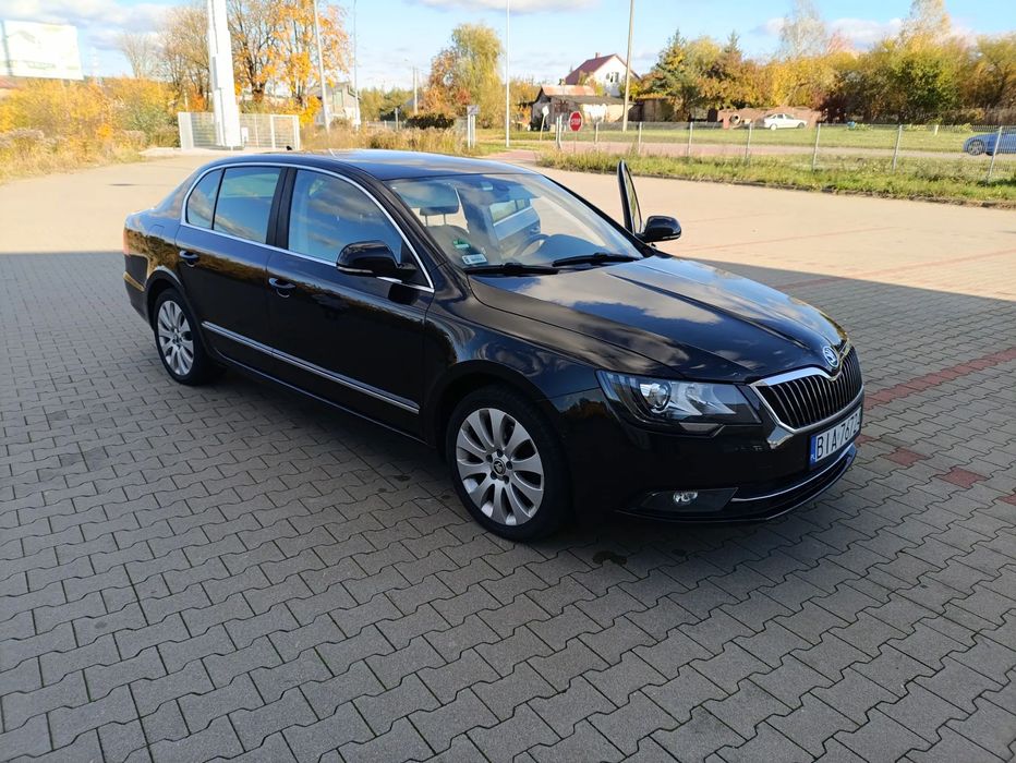 Skoda Superb Skoda Superb 2.0TDI Elegance !!!