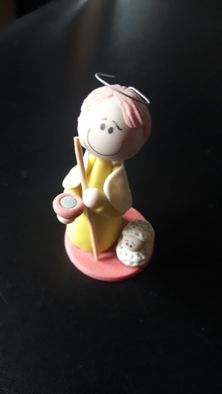 Estatueta Pequena Pastora e Ovelha