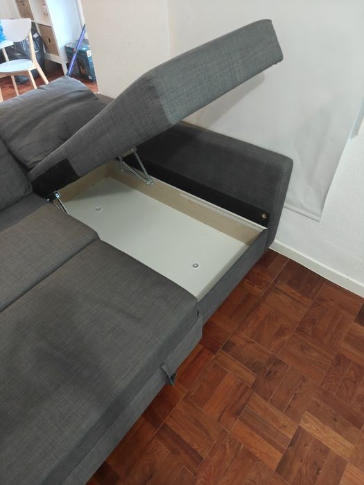 Sofá FRIHETEN com Chaise Long – bom estado