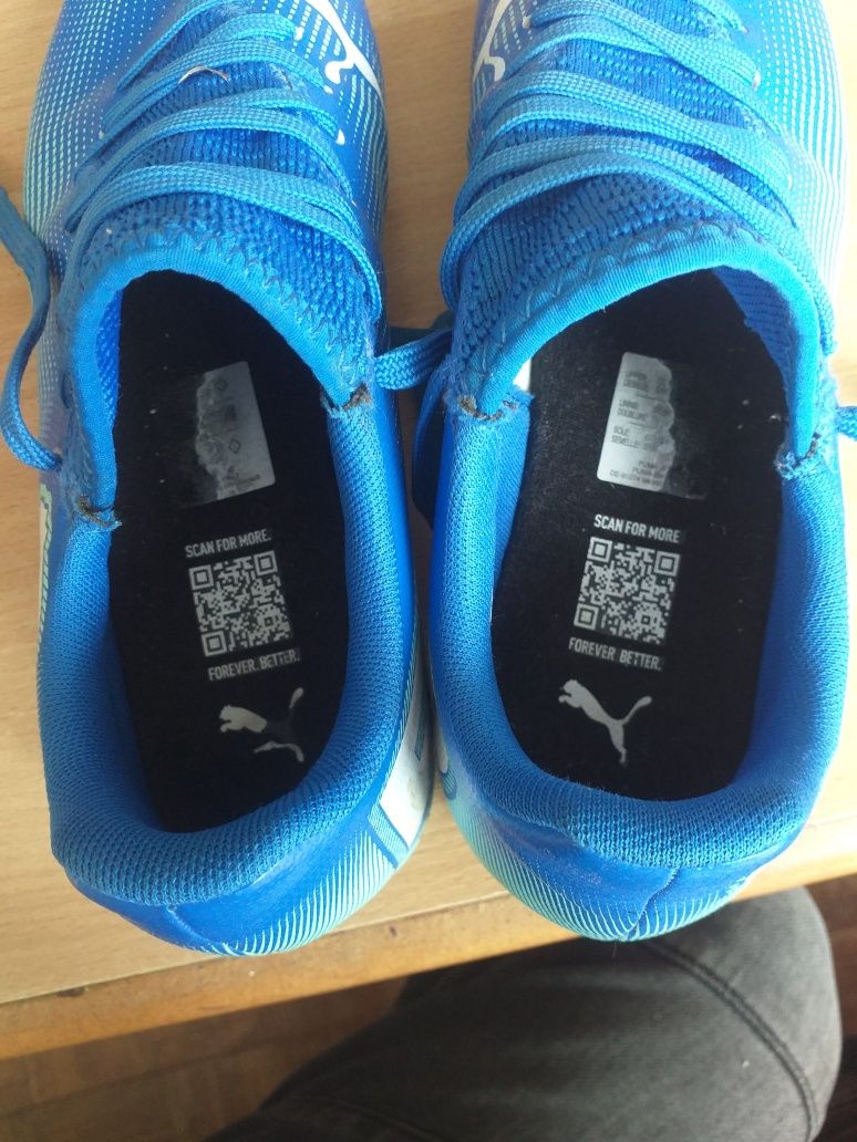 Witam sprzedam buty korki