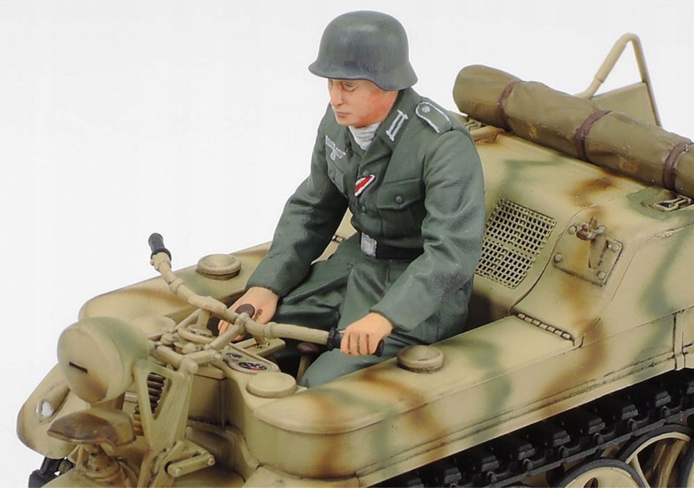 Model 1:35 Pojazd Sd.Kfz.2 Kettenkraftrad mid 35377 Tamiya