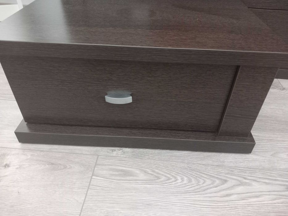 Conjunto de 2 mesas cabeceira como novas