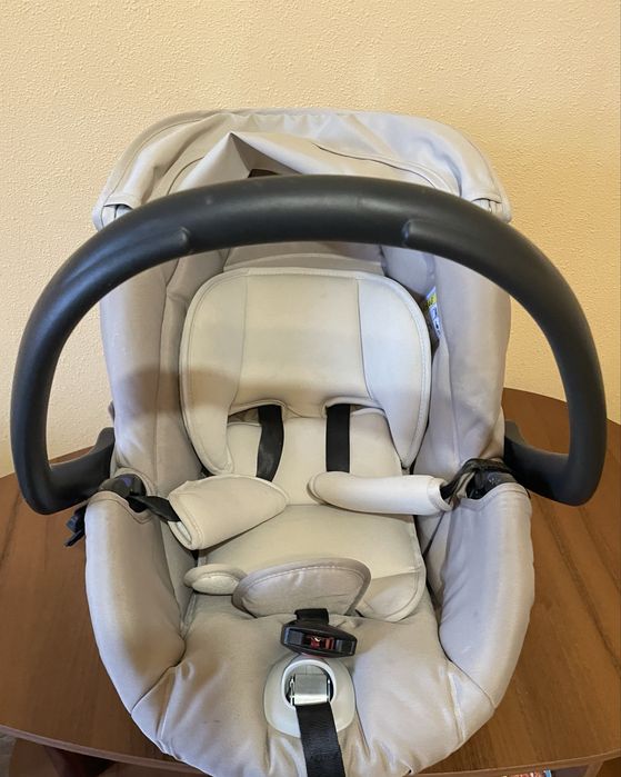 Продам детскую автолюльку до 13 кг