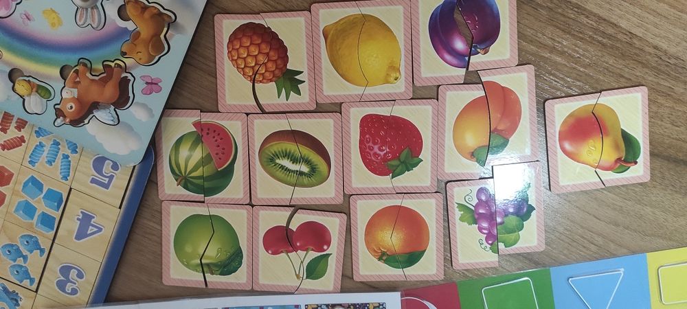 Дитячий розвиваючий набір.