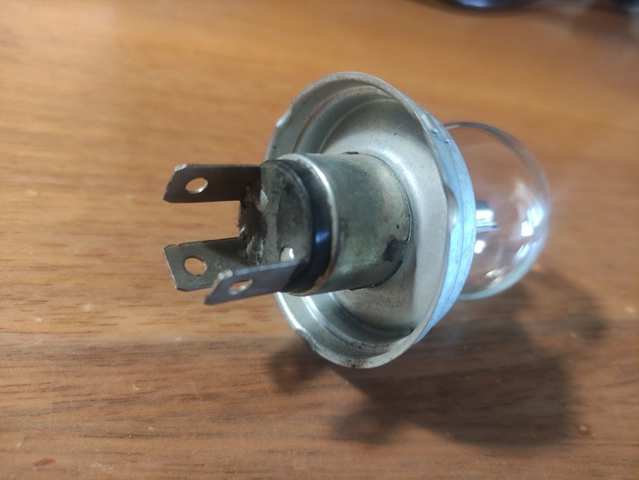 Автолампа советский цоколь ссср 12v R2  45/40w новая 1 шт