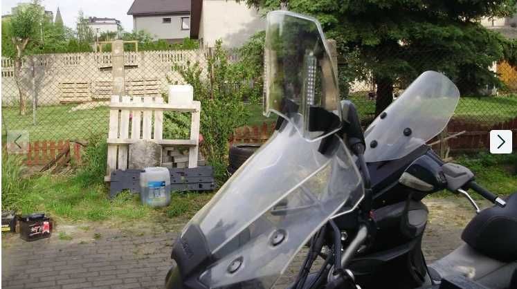 Deflektor, przedłużenie szyby motocykla