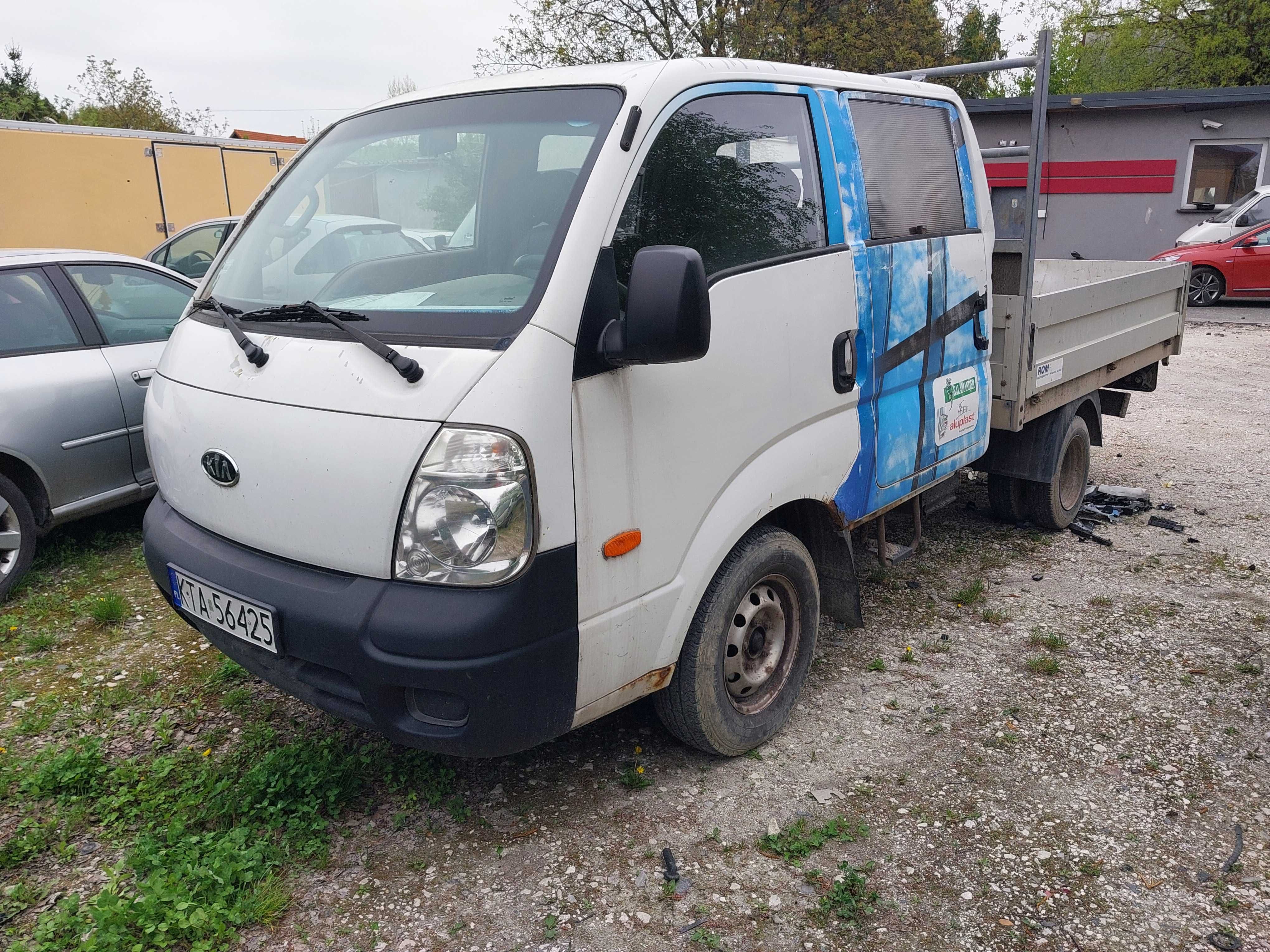 Posiadam czesci kia k2900 k2500  2.9crdi 2008r