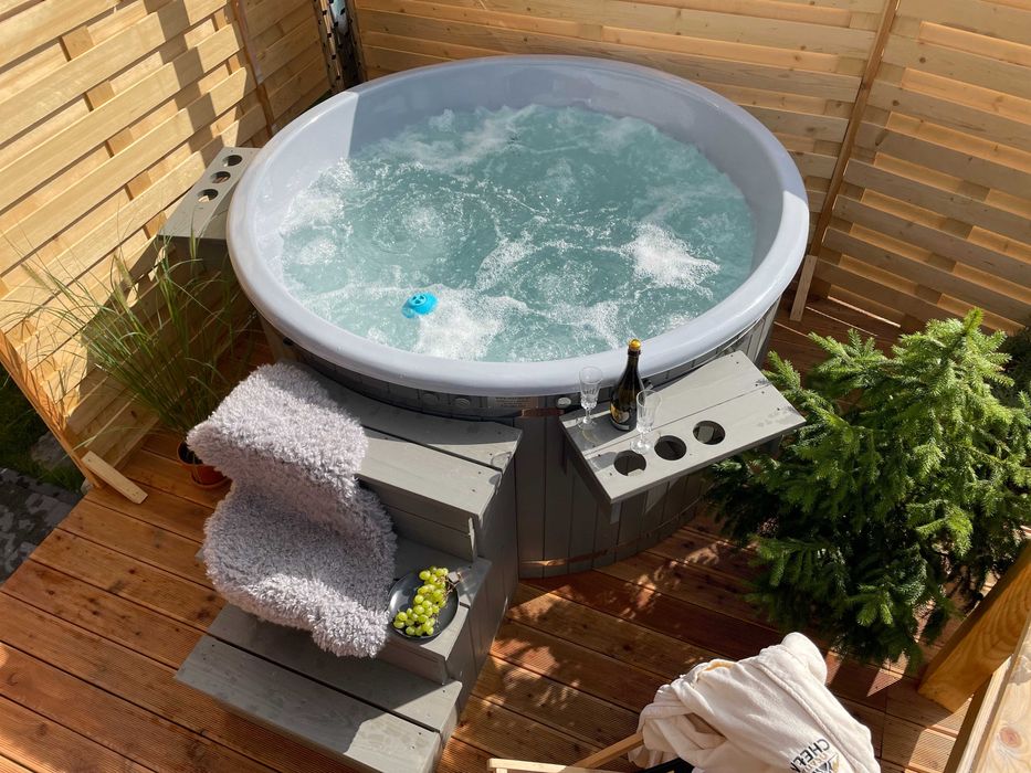 Dom z bali "OSADA CHEŁM" ..JAKUZZI-plac zabaw-góry-widoki
