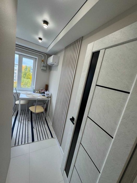 Пропоную до продажу 2-кімнатну квартиру з сучасним ремонтом в Каневi