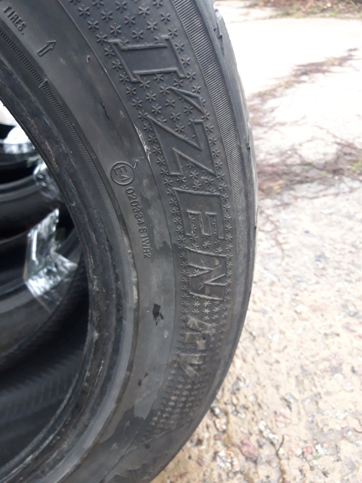 Kumho 225 60 18 резина