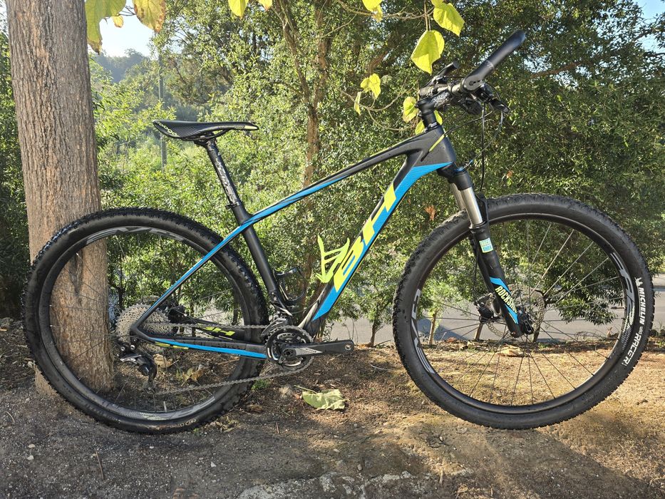 Bh ultimate 29 m impecavel