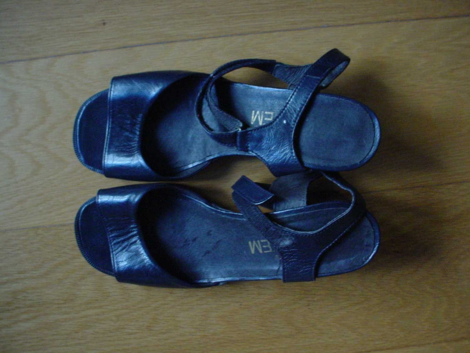 Sapatos de senhora