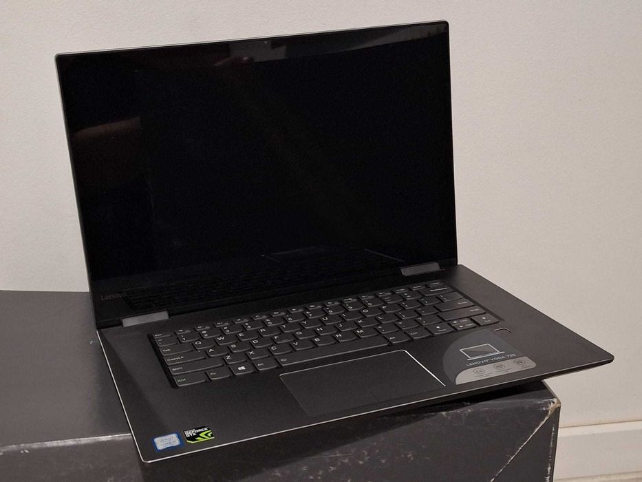 Laptop Lenovo YOGA 720 dotykowy ekran, i5, GTX1050 /256GB SSD/ 8GB RAM