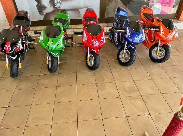 Mini moto de pista a gasolina
